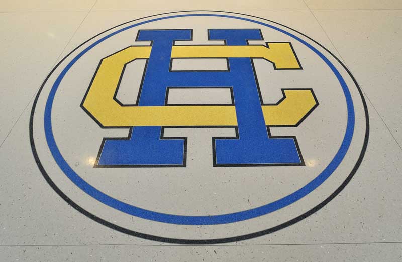 Holy Cross logo