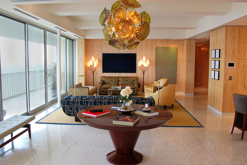 Hollywood Residence